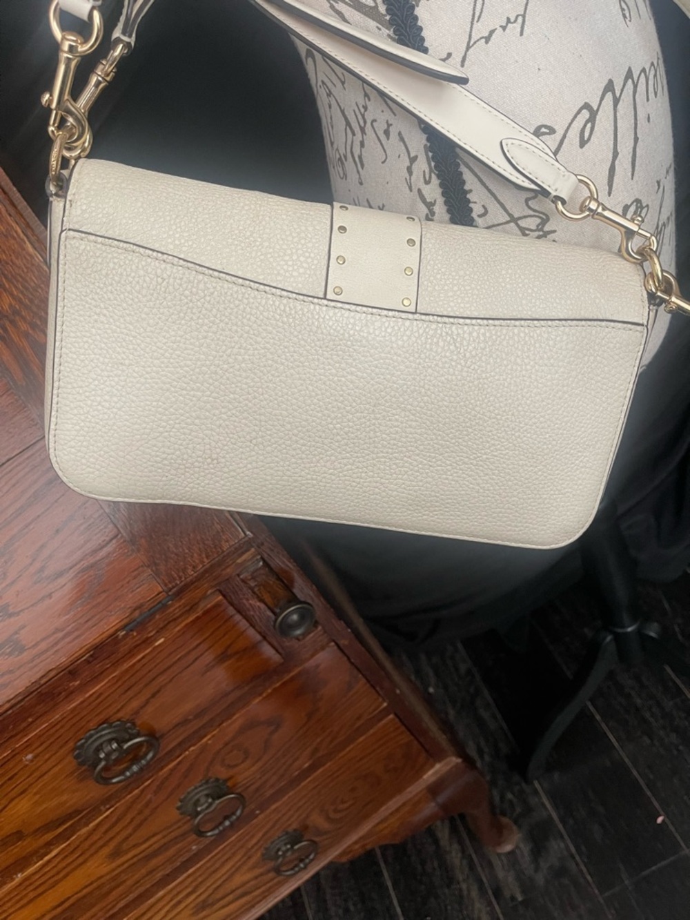 Coach Georgie Cream Pebbled Leather Crossbody with Gold Hardware - Picture 3 of 8